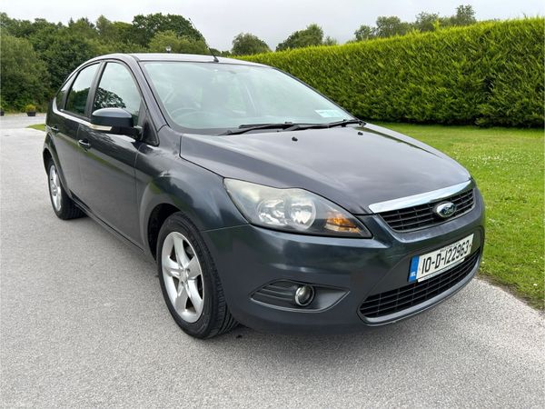 Ford Focus Hatchback, Diesel, 2010, Grey