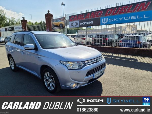 Mitsubishi Outlander SUV, Petrol Plug-in Hybrid, 2014, Blue