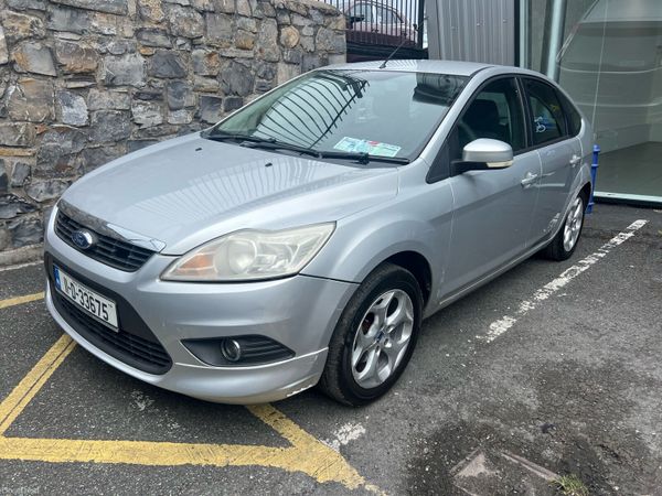 Ford Focus Hatchback, Diesel, 2011, Silver