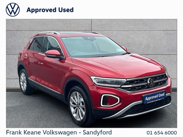 Volkswagen T-Roc SUV, Petrol, 2023, Red