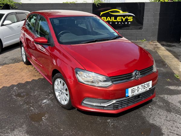Volkswagen Polo Hatchback, Petrol, 2016, Red