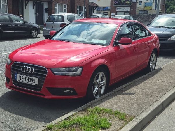 Audi A4 Saloon, Diesel, 2014, Red