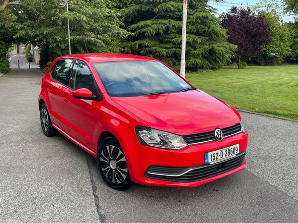 Volkswagen Polo Hatchback, Petrol, 2015, Red