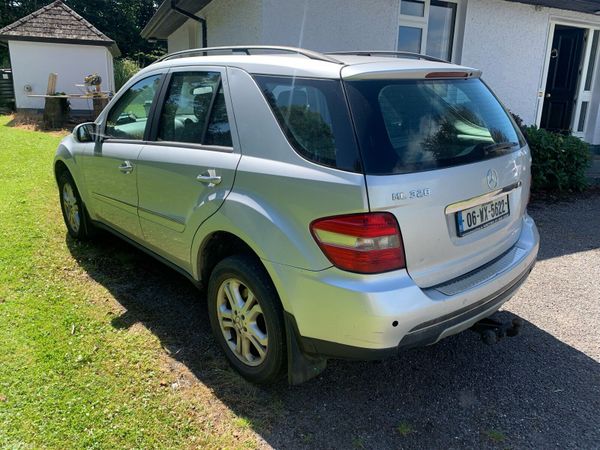 Mercedes-Benz A-Class Hatchback, Petrol, 2011, Silver