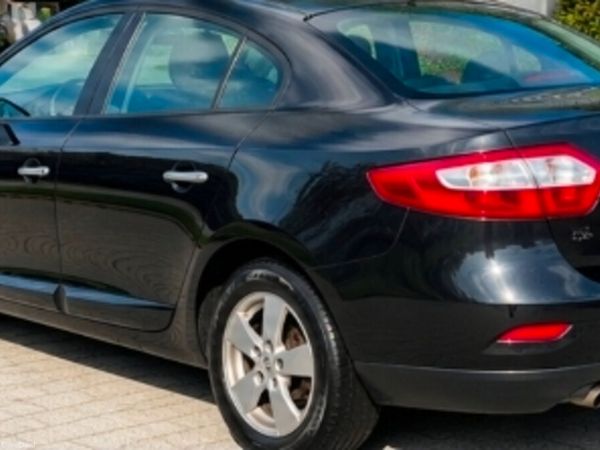 Renault Fluence Saloon, Diesel, 2011, Black