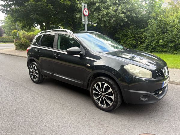 Nissan Qashqai Hatchback, Diesel, 2010, Black