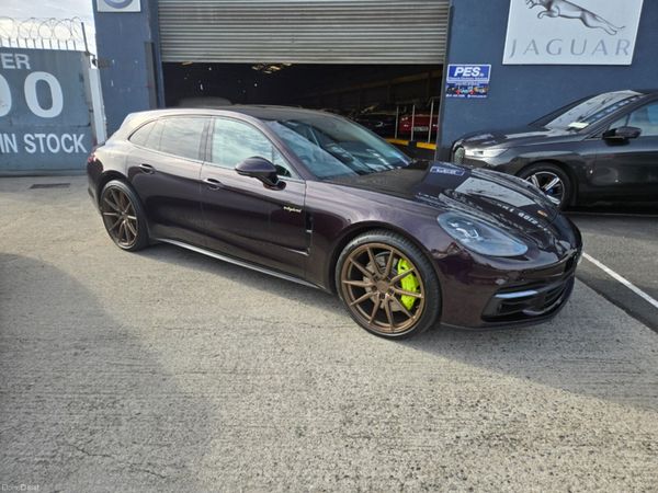 Porsche Panamera Estate, Petrol Hybrid, 2020, Purple