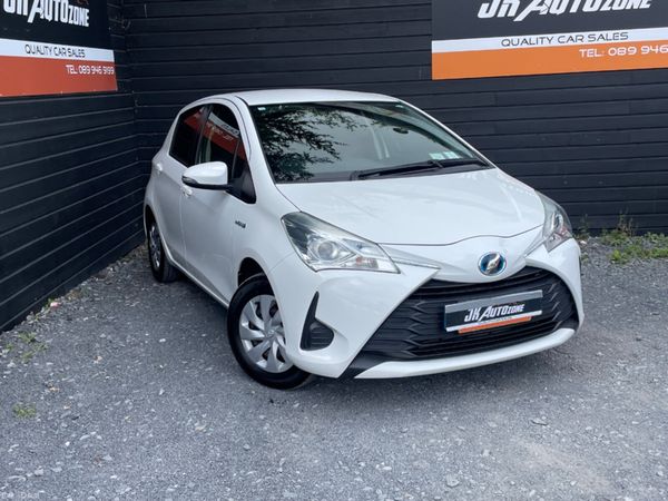 Toyota Vitz Hatchback, Petrol Hybrid, 2018, White