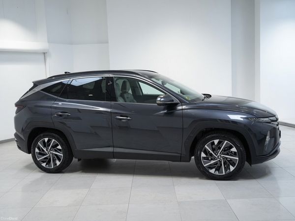 Hyundai Tucson SUV, Diesel, 2023, Grey