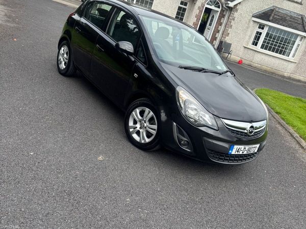 Opel Corsa Hatchback, Petrol, 2014, Black