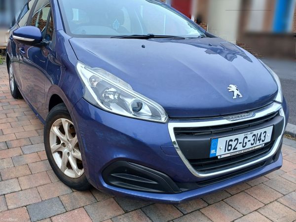 Peugeot 208 Hatchback, Petrol, 2016, Blue