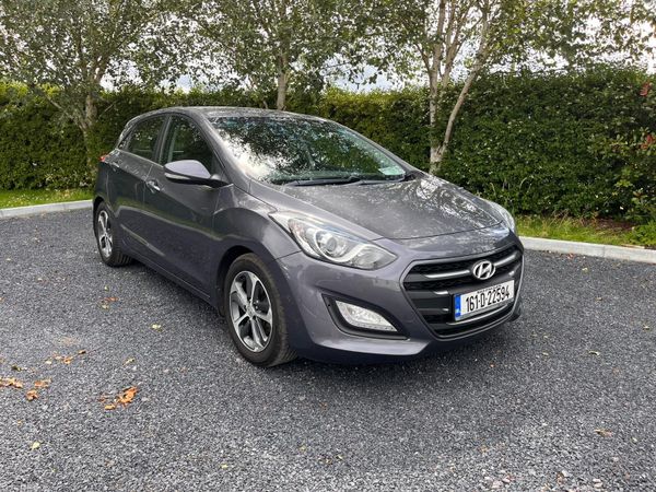 Hyundai i30 Hatchback, Petrol, 2016, Grey