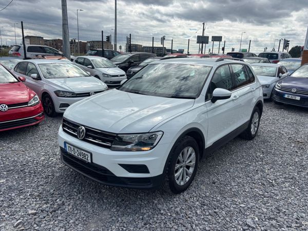 Volkswagen Tiguan SUV, Petrol, 2017, White