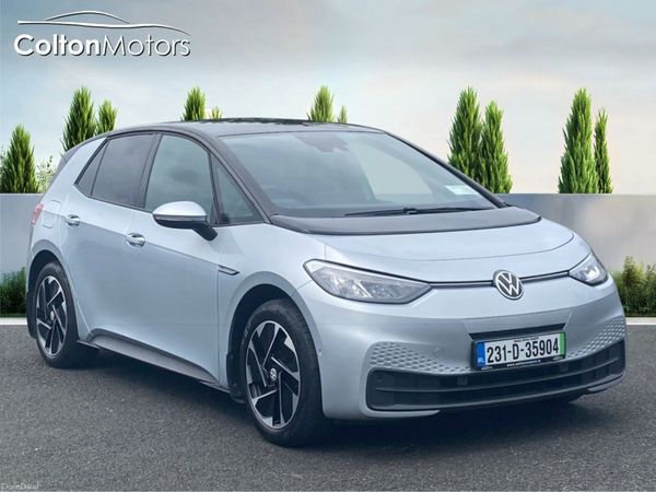 Volkswagen ID.3 Hatchback, Electric, 2023, Grey