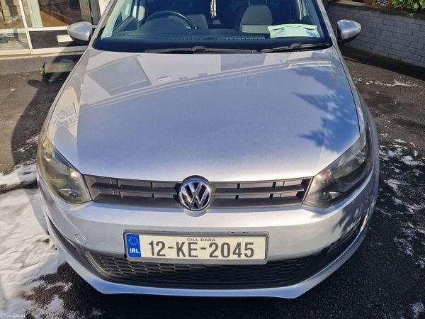 Volkswagen Polo Hatchback, Petrol, 2012, Silver