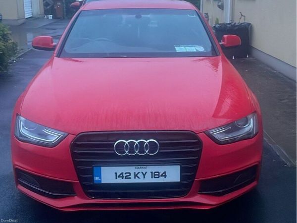 Audi A4 Saloon, Diesel, 2014, Red