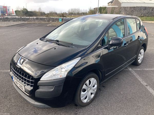 Peugeot 3008 MPV, Diesel, 2012, Black