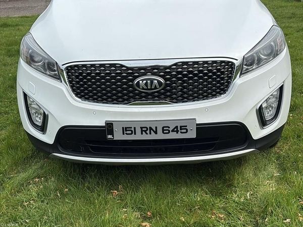 Kia Sorento SUV, Diesel, 2015, White