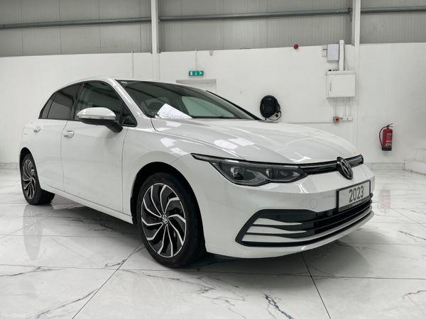 Volkswagen Golf Hatchback, Diesel, 2023, White