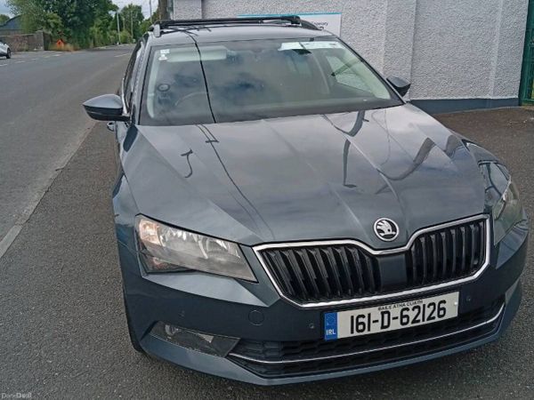 Skoda Superb Hatchback, Diesel, 2016, Grey