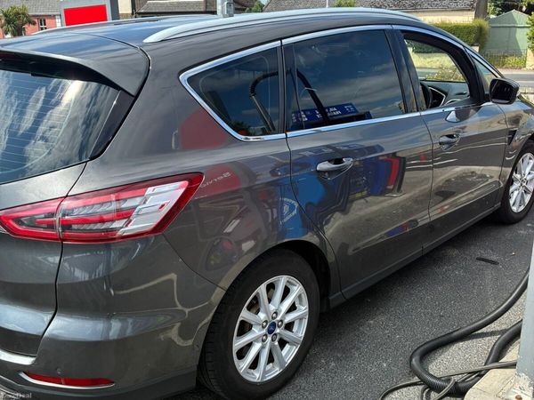 Ford S-Max MPV, Diesel, 2016, Grey
