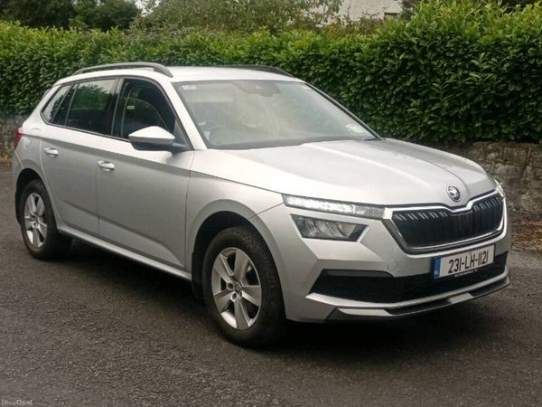 Skoda Kamiq Hatchback, Petrol, 2023, Grey