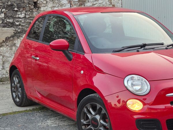 Fiat 500 Hatchback, Petrol, 2015, Red