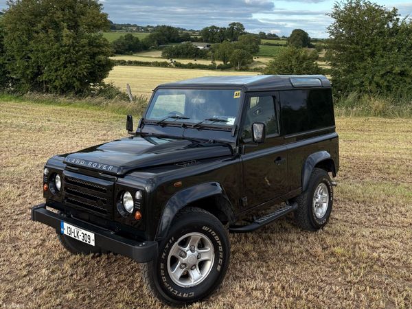 Land Rover Defender SUV, Diesel, 2013, Black