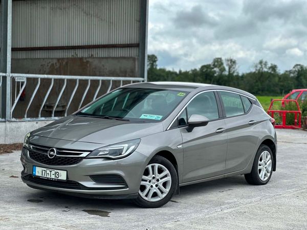 Opel Astra Hatchback, Petrol, 2017, Brown