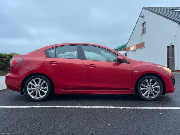 Mazda Mazda3 Saloon, Diesel, 2011, Red