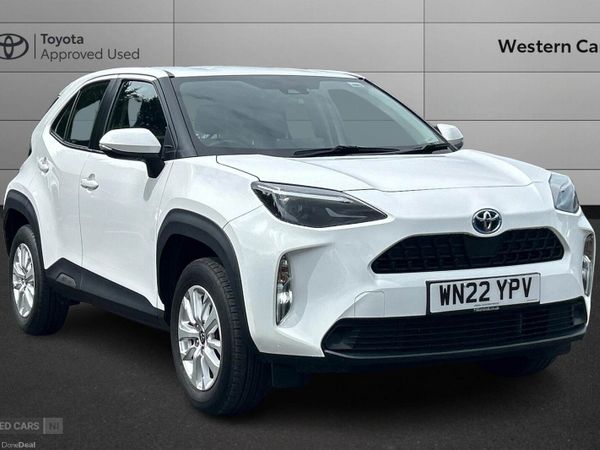 Toyota Yaris Cross SUV, Petrol Hybrid, 2022, White