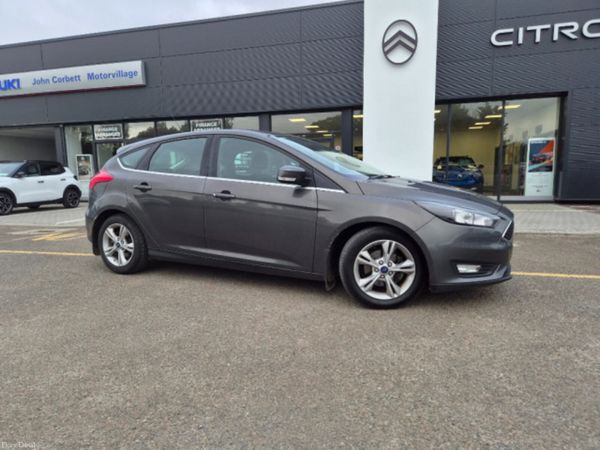 Ford Focus Hatchback, Diesel, 2016, Grey