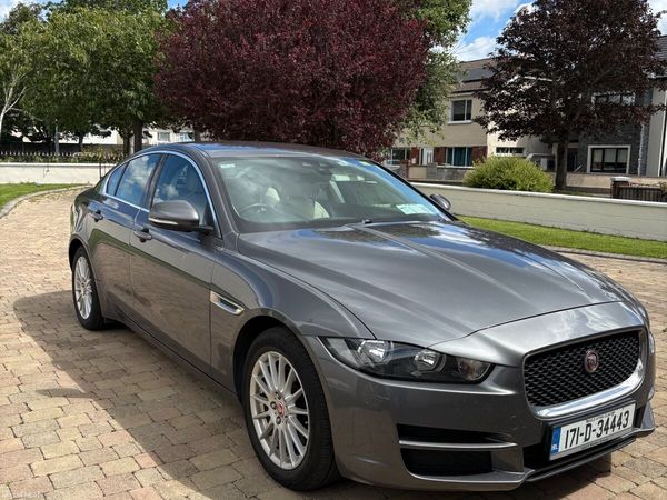 Jaguar XE Saloon, Diesel, 2017, Grey