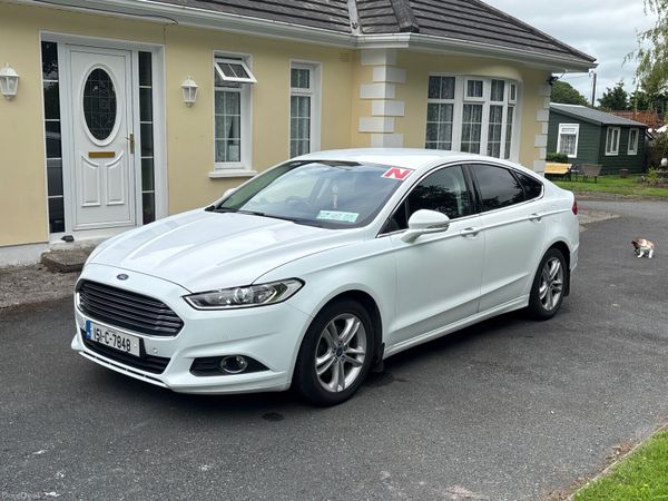 Ford Mondeo Hatchback, Diesel, 2015, White