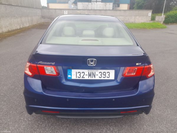 Honda Accord Saloon, Diesel, 2013, Blue