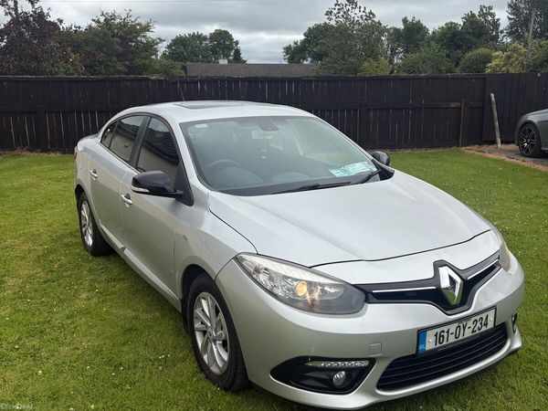 Renault Fluence Saloon, Diesel, 2016, Silver