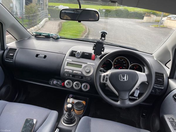 Honda Jazz Hatchback, Petrol, 2006, Silver