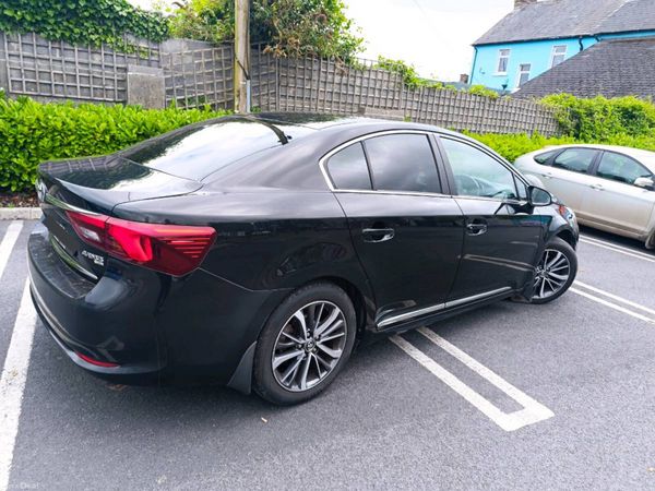 Toyota Avensis Saloon, Diesel, 2016, Black
