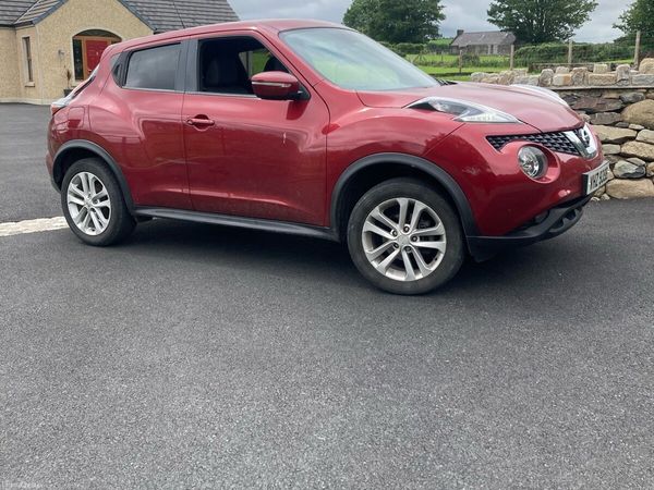 Nissan Juke SUV, Diesel, 2018, Red