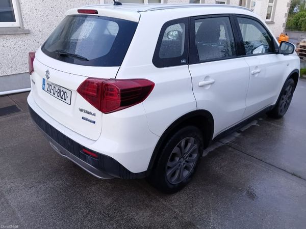Suzuki Vitara SUV, Petrol, 2021, White
