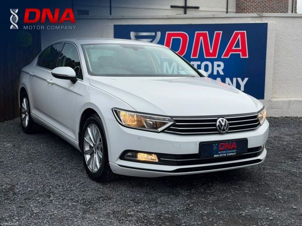 Volkswagen Passat Saloon, Diesel, 2016, White