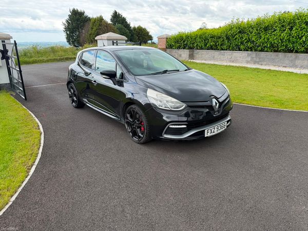 Renault Clio Hatchback, Petrol, 2014, Black