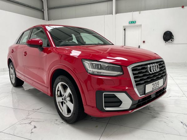 Audi Q2 Hatchback, Petrol, 2019, Red