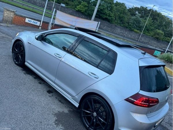 Volkswagen Golf Estate, Petrol, 2016, Silver