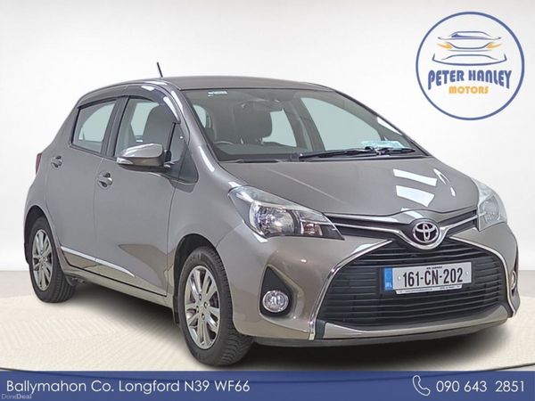 Toyota Yaris Hatchback, Petrol, 2016, Grey
