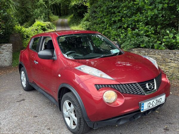 Nissan Juke SUV, Diesel, 2012, Red