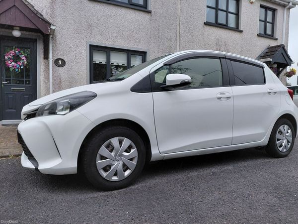 Toyota Vitz Hatchback, Petrol, 2016, White