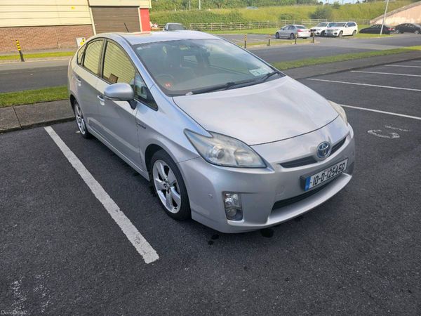Toyota Prius Hatchback, Petrol Hybrid, 2010, Silver