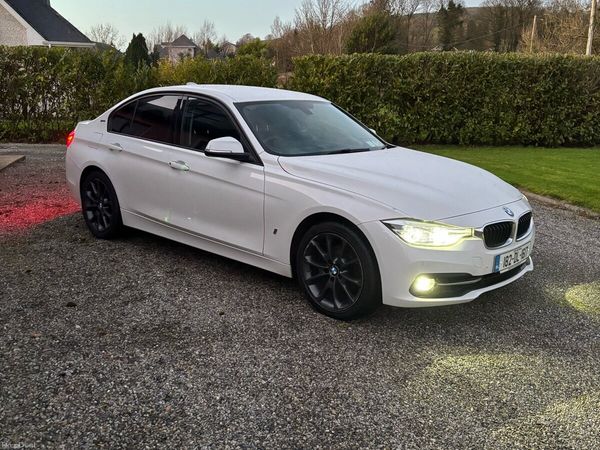 BMW 3-Series Saloon, Petrol Plug-in Hybrid, 2018, White