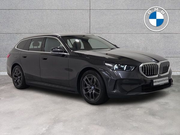 BMW i5 Estate, Electric, 2025, Grey